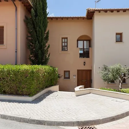 Aphrodite Hills Junior Villas Junior Te02 Air Conditioning Private Pool 2 Bedrooms P *