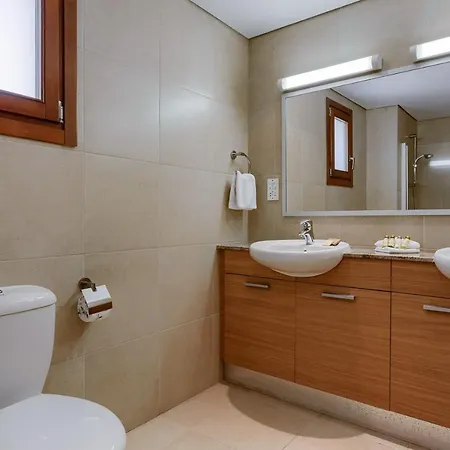 Aphrodite Hills Junior Villas Junior Te02 Air Conditioning Private Pool 2 Bedrooms P Willa *